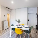 Appartement Seaside 1br Flat W/ Ac In By Lovelystay Matosinhos (Porto)