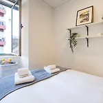 Appartement Seaside 1br Flat W/ Ac In By Lovelystay *