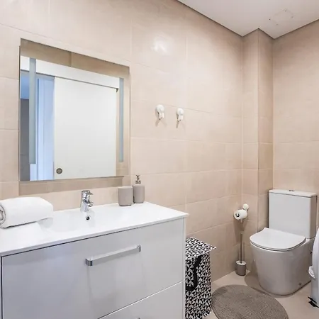 Lejlighed Seaside 1br Flat W/ Ac In By Lovelystay Matosinhos (Porto)