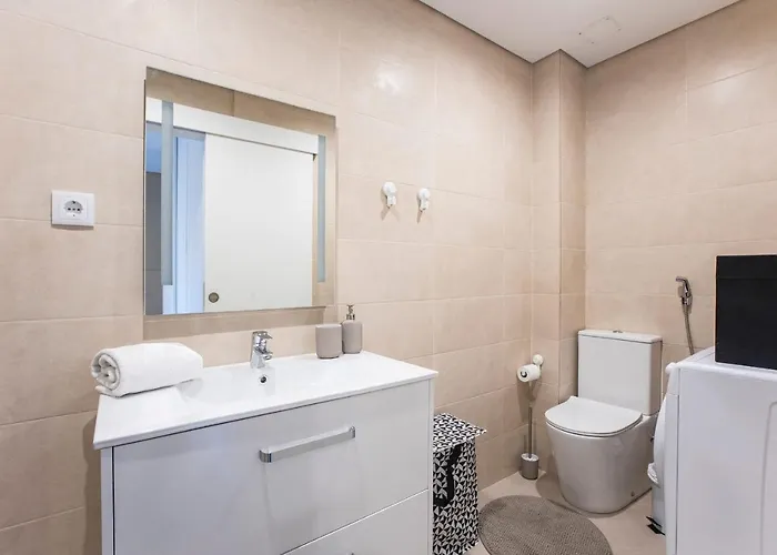 아파트 Seaside 1br Flat W/ Ac In By Lovelystay 마토지뉴스